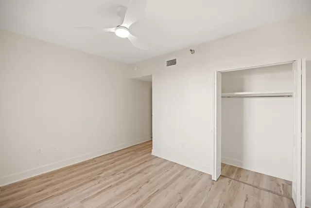 a view of a tennis court