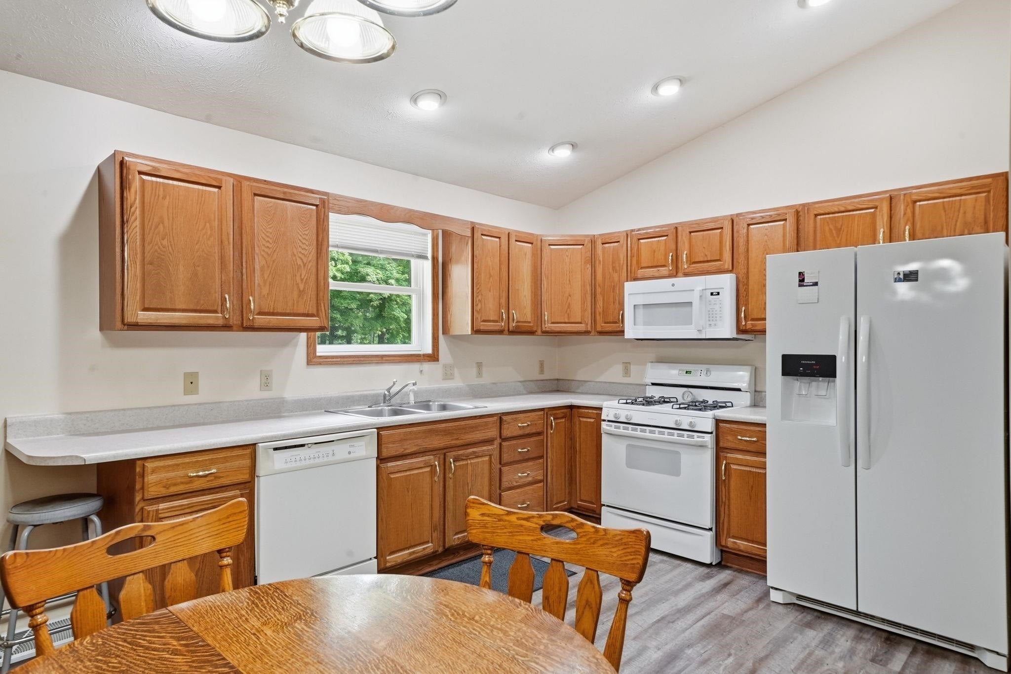 275 South 35 Road Cadillac, MI 49601 - Photo 9 of 47 Gallery Image 9