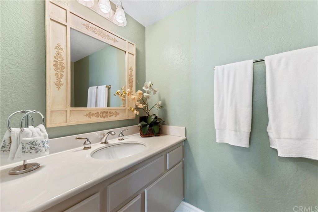 17 Leesburg Irvine, CA 92620 - Photo 13 of 48 Downstairs 1/2 Bath/Powder room.