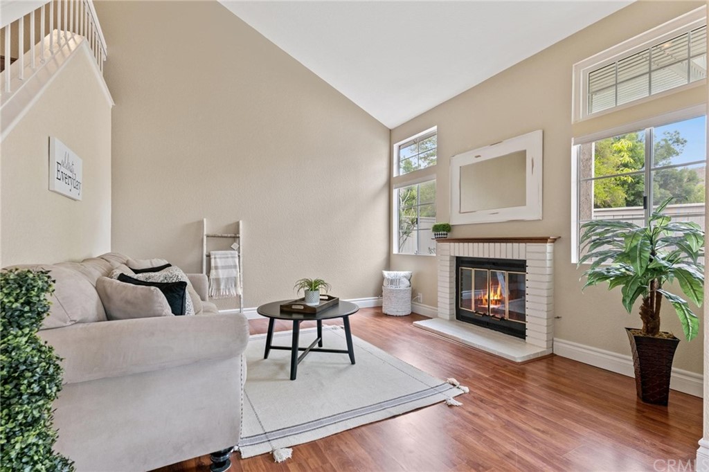 17 Leesburg Irvine, CA 92620 - Photo 9 of 48