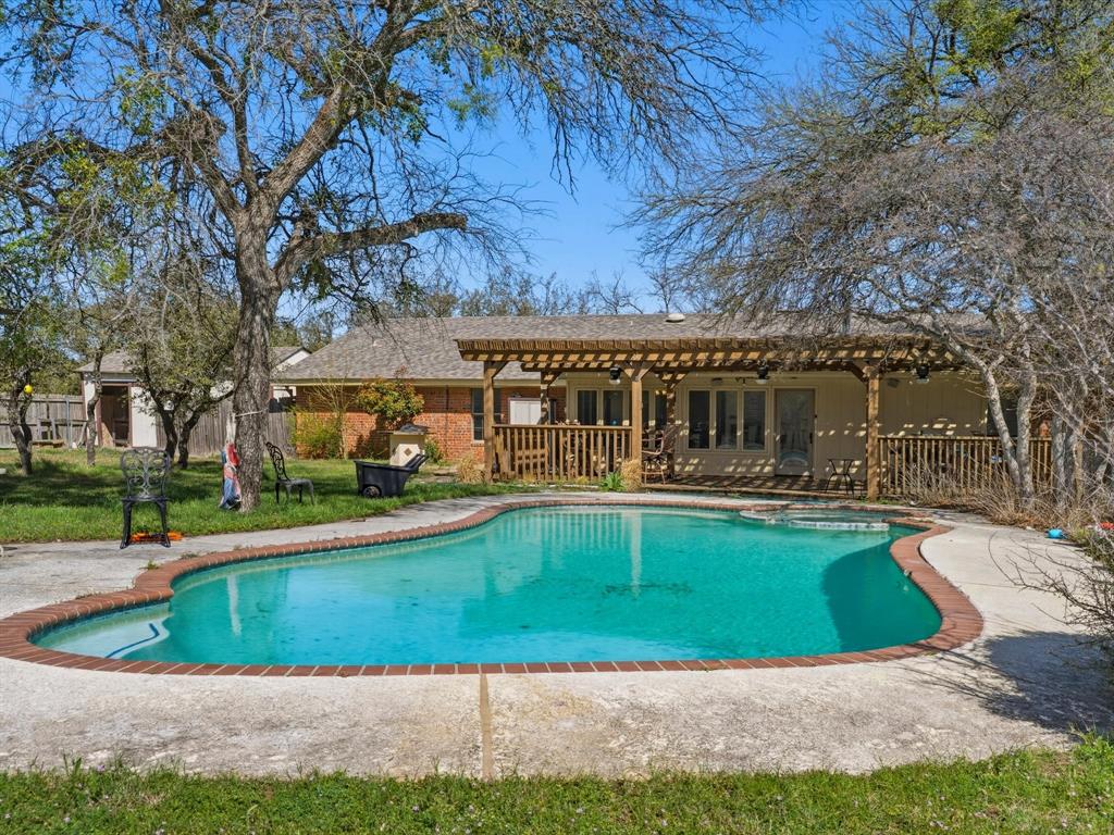 408 Canyon Trail Road Weatherford, TX 76087 - Photo 3 of 38
