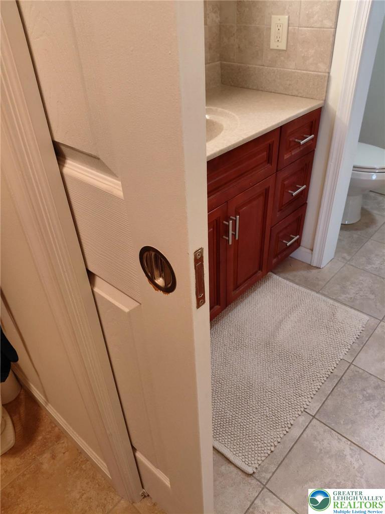 2802 Windy Hill Road Allentown, PA 18103 - Photo 27 of 36 Master Bathroom