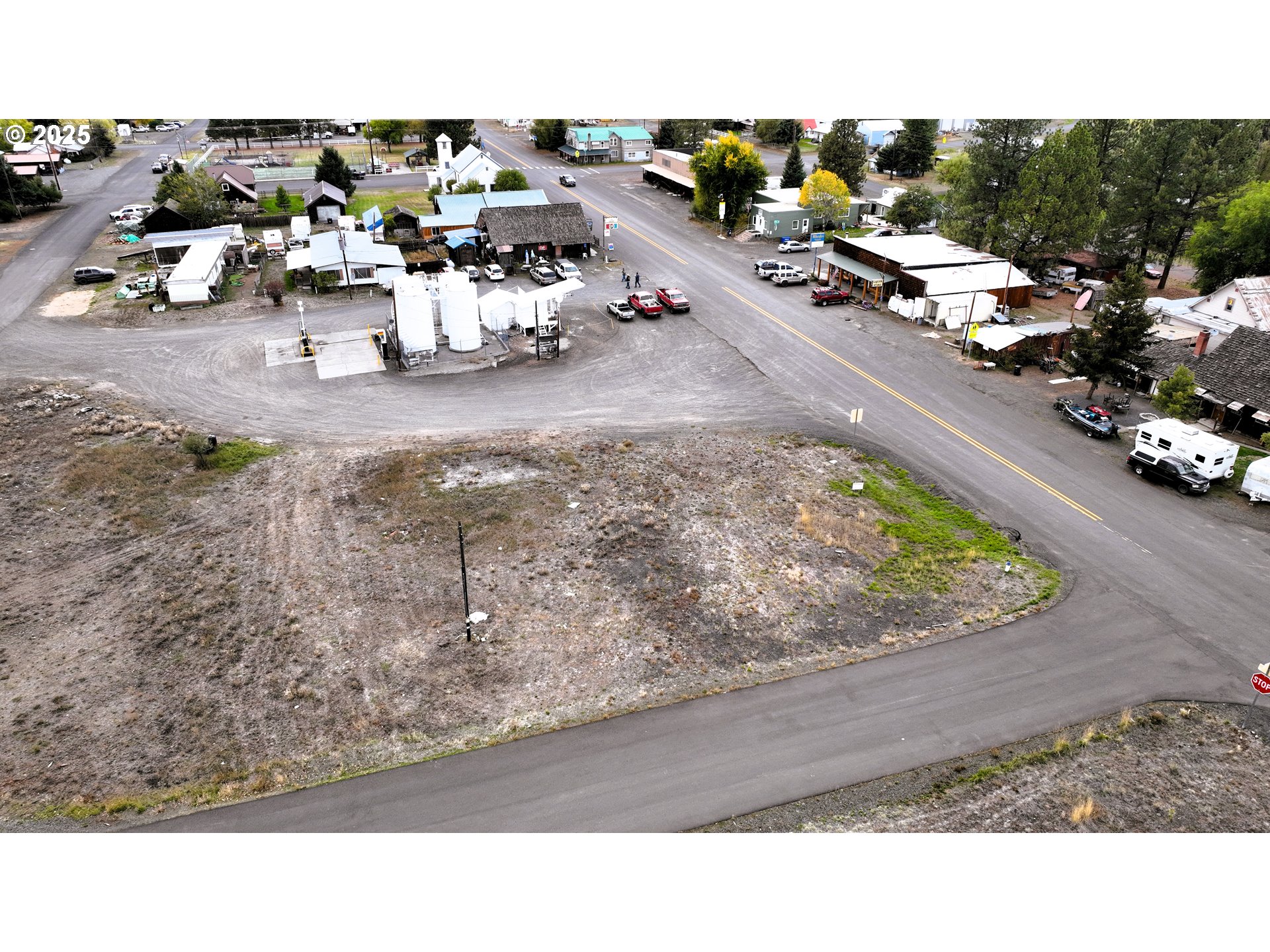 208 Main Street Ukiah, OR 97880 - Photo 1 of 4