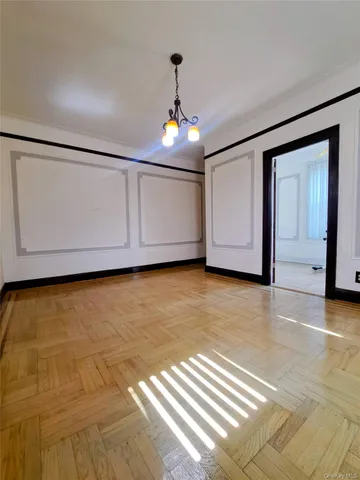 $3,850 | 88-39 82nd Avenue, Unit 1 | Glendale