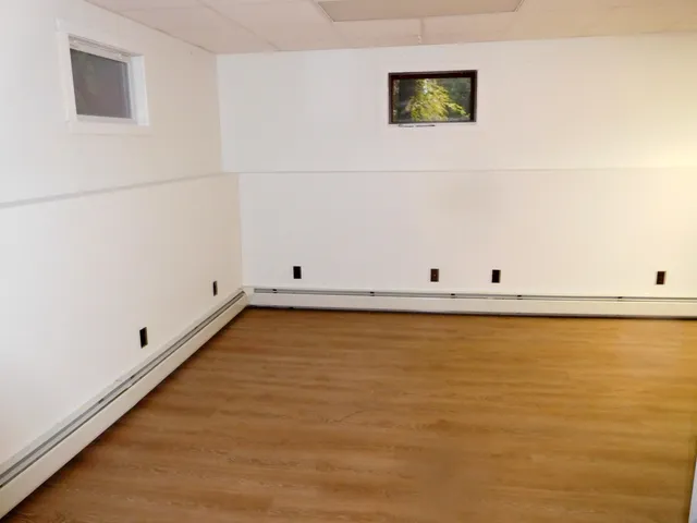 $359,000 | 107 Riverside Drive, Mechanic Falls, ME 04256