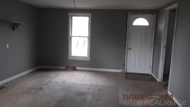 5469 Hammond Road Lapeer, MI 48446 - Photo 5 of 7