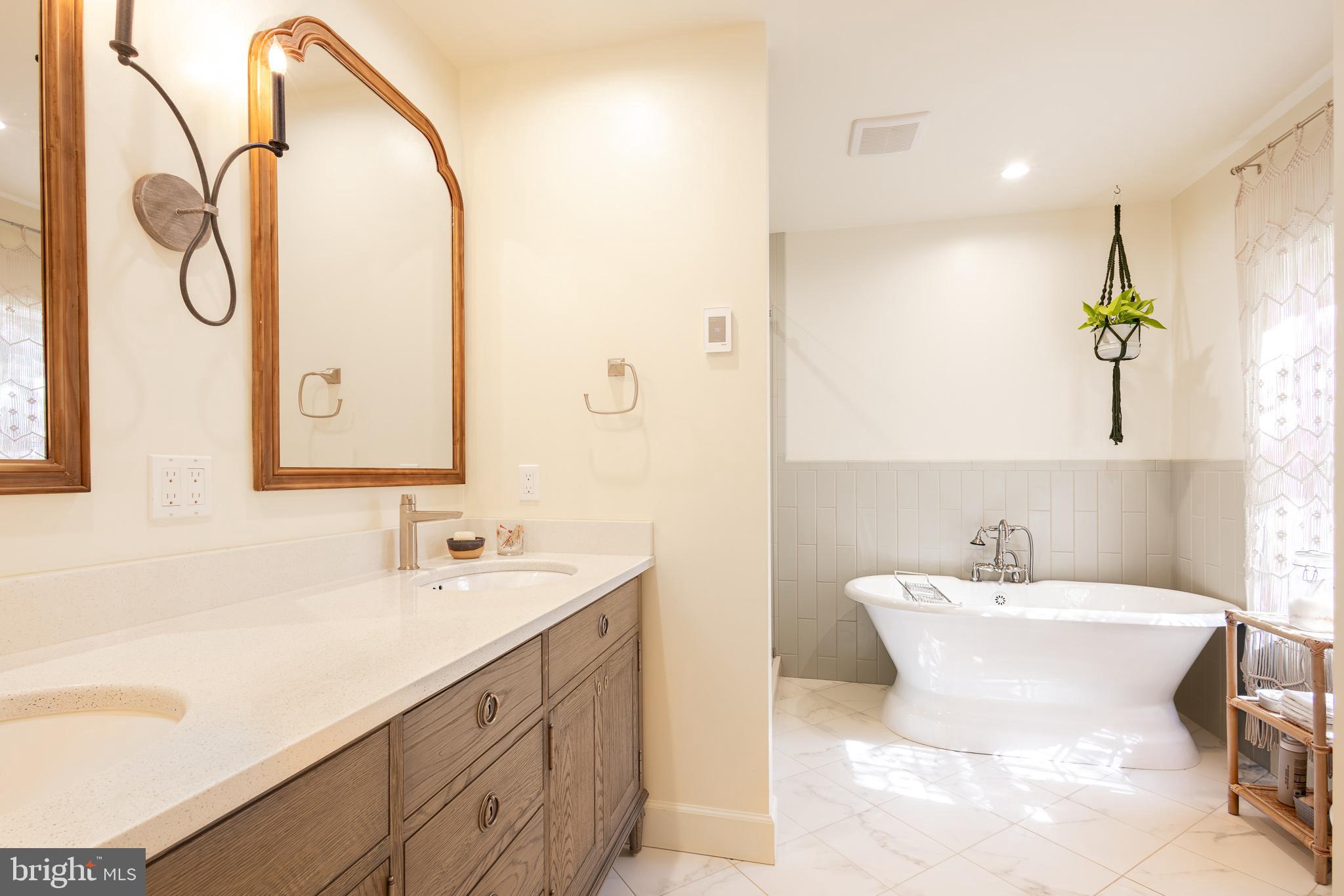 4440 Baildon Road Trappe, MD 21673 - Photo 28 of 98 Primary bath with soaking tub and shower