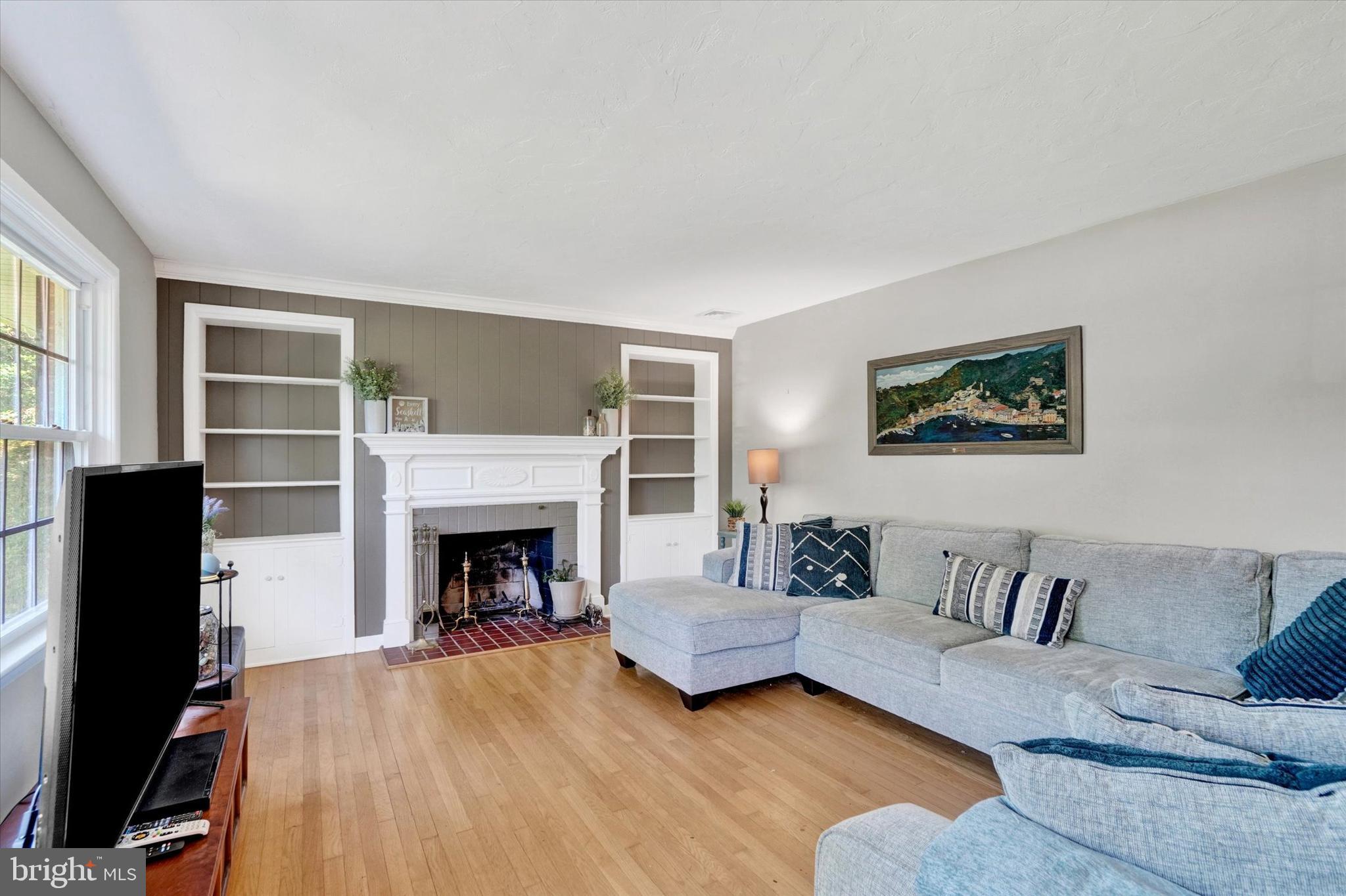 1616 Niles Road York, PA 17403 - Photo 4 of 31