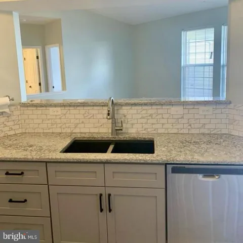 $1,875 | 8207 Blue Heron Drive, Unit 3C, Frederick, MD 21701