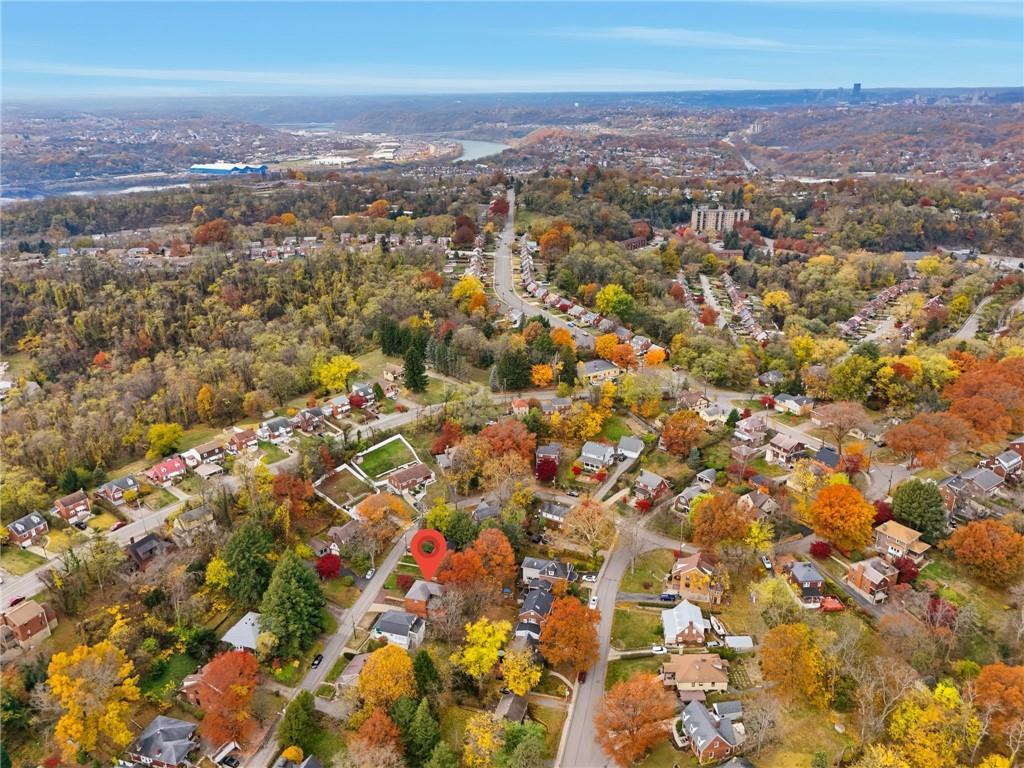 419 Burlington Road Pittsburgh, PA 15221 - Photo 37 of 38 an aerial view of residential building and green space