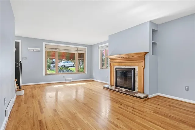 $299,000 | 419 Burlington Road, Pittsburgh, PA 15221