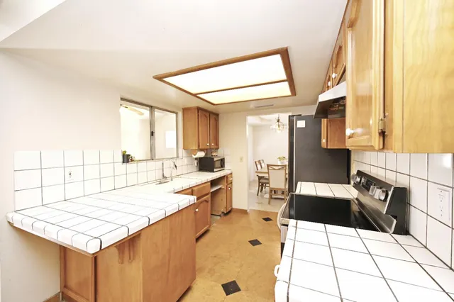 $410,000 | 3449 West Wrenwood Avenue, Fresno, CA 93711