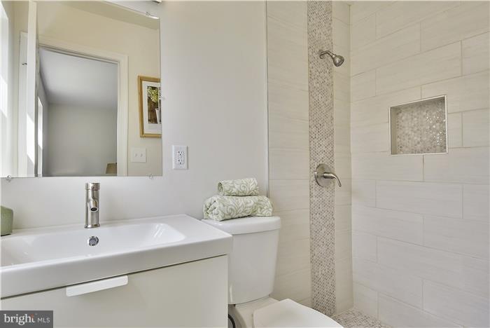 609 Joppa Farm Road Joppa, MD 21085 - Photo 22 of 27 Bath