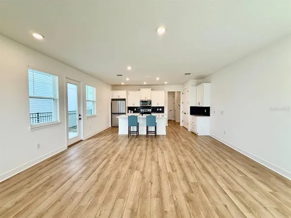 $3,000 | 2031 Wild Heron Court, Valrico, FL 33596