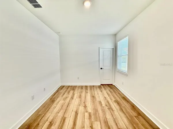 $3,000 | 2031 Wild Heron Court, Valrico, FL 33596