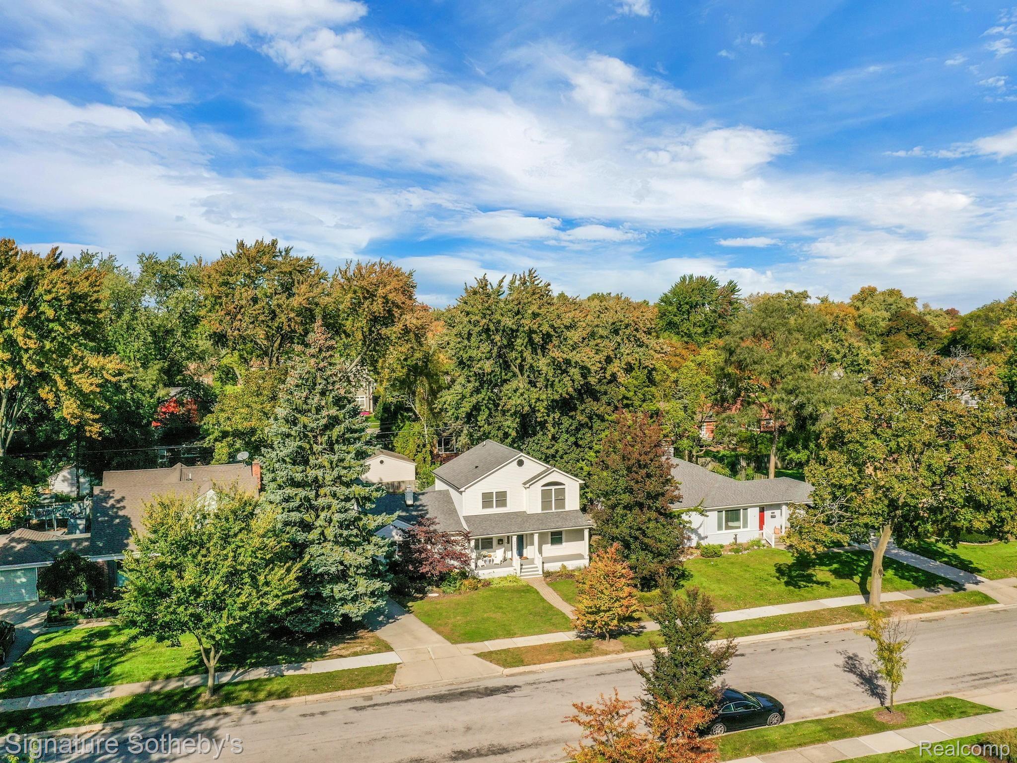 2695 Yorkshire Road Birmingham, MI 48009 - Photo 35 of 37 36.jpg