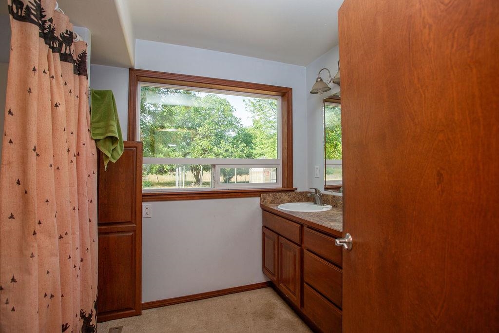 3540 Cedonia-Addy Road Hunters, WA 99137 - Photo 14 of 47