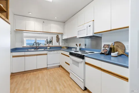 $537,000 | 1201 Brickyard Way, Unit 211, Richmond, CA 94801