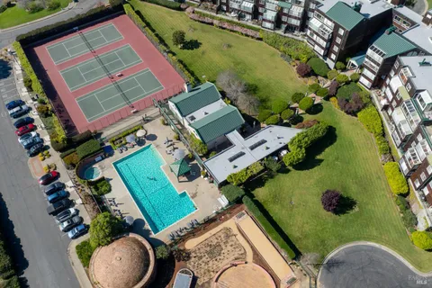 $537,000 | 1201 Brickyard Way, Unit 211, Richmond, CA 94801