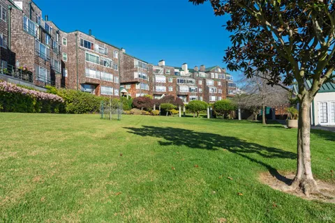 $537,000 | 1201 Brickyard Way, Unit 211, Richmond, CA 94801