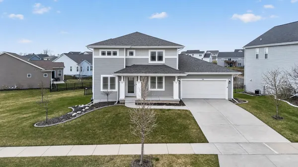 $549,900 | 976 Griffin Way, DeForest, WI 53532
