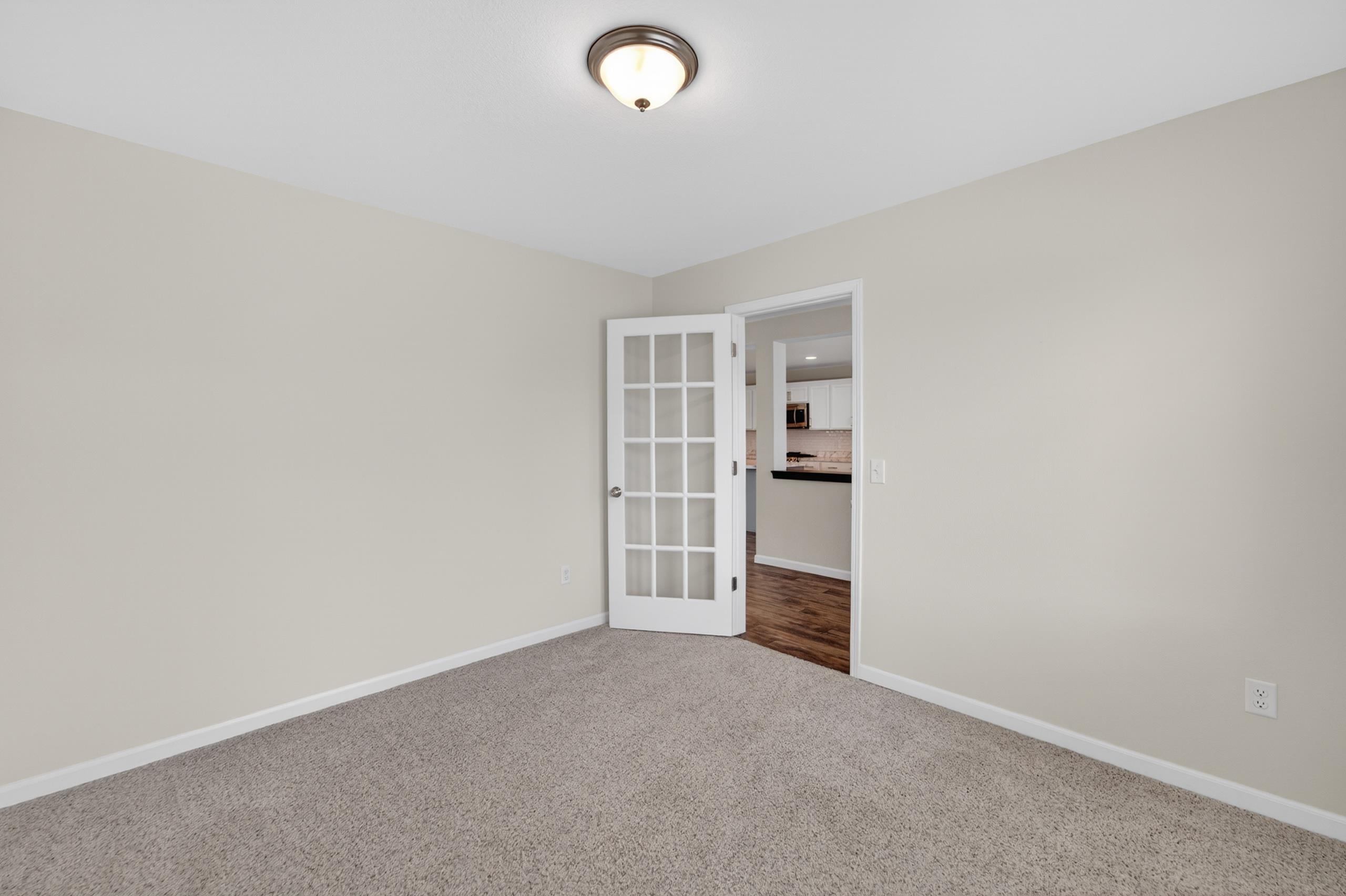 976 Griffin Way DeForest, WI 53532 - Photo 12 of 37