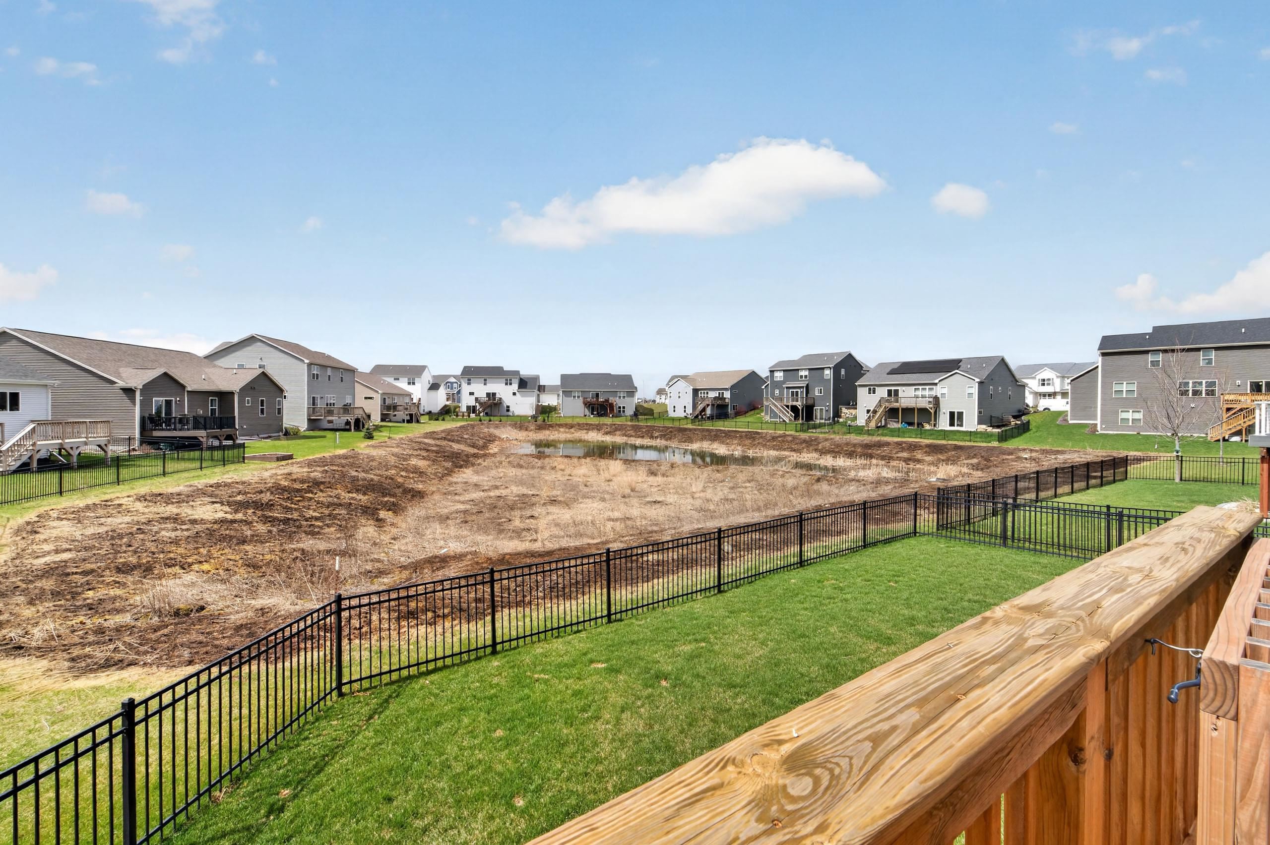 976 Griffin Way DeForest, WI 53532 - Photo 32 of 37