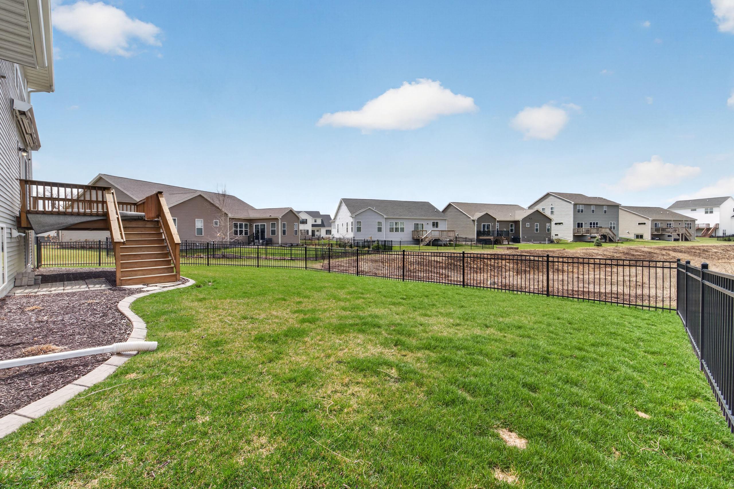 976 Griffin Way DeForest, WI 53532 - Photo 33 of 37