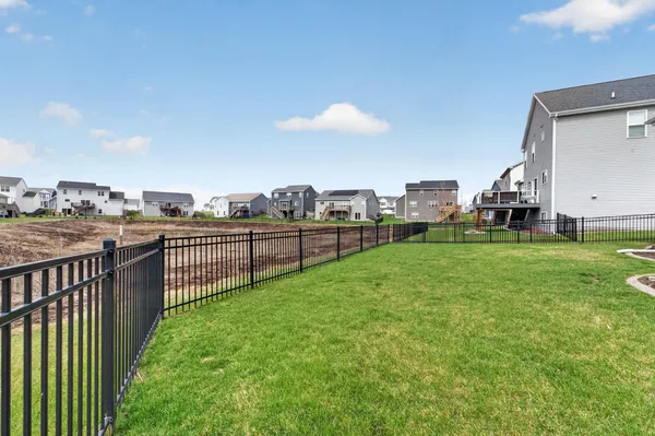 $549,900 | 976 Griffin Way, DeForest, WI 53532