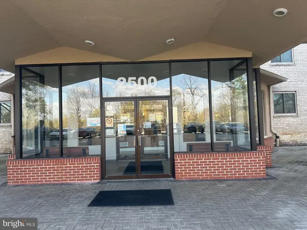 $2,650 | 2500 North Van Dorn Street, Unit 1507, Alexandria, VA 22302