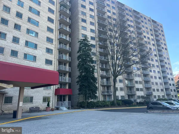 $2,650 | 2500 North Van Dorn Street, Unit 1507, Alexandria, VA 22302