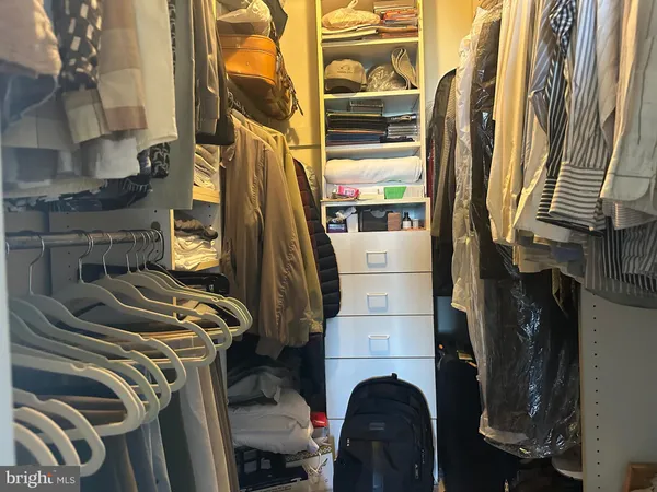 $2,650 | 2500 North Van Dorn Street, Unit 1507, Alexandria, VA 22302