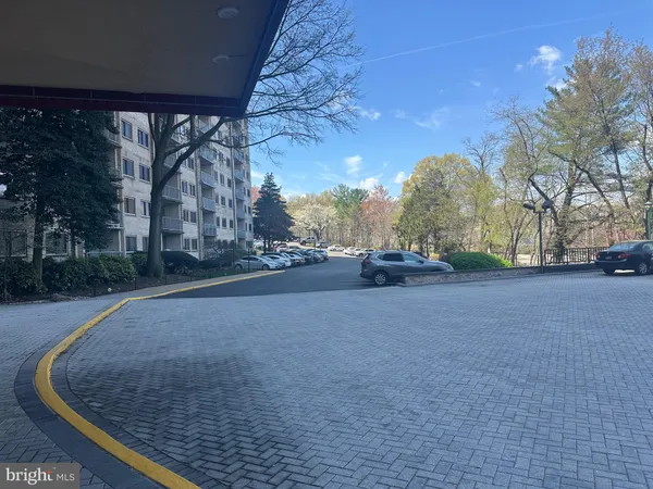 $2,650 | 2500 North Van Dorn Street, Unit 1507, Alexandria, VA 22302