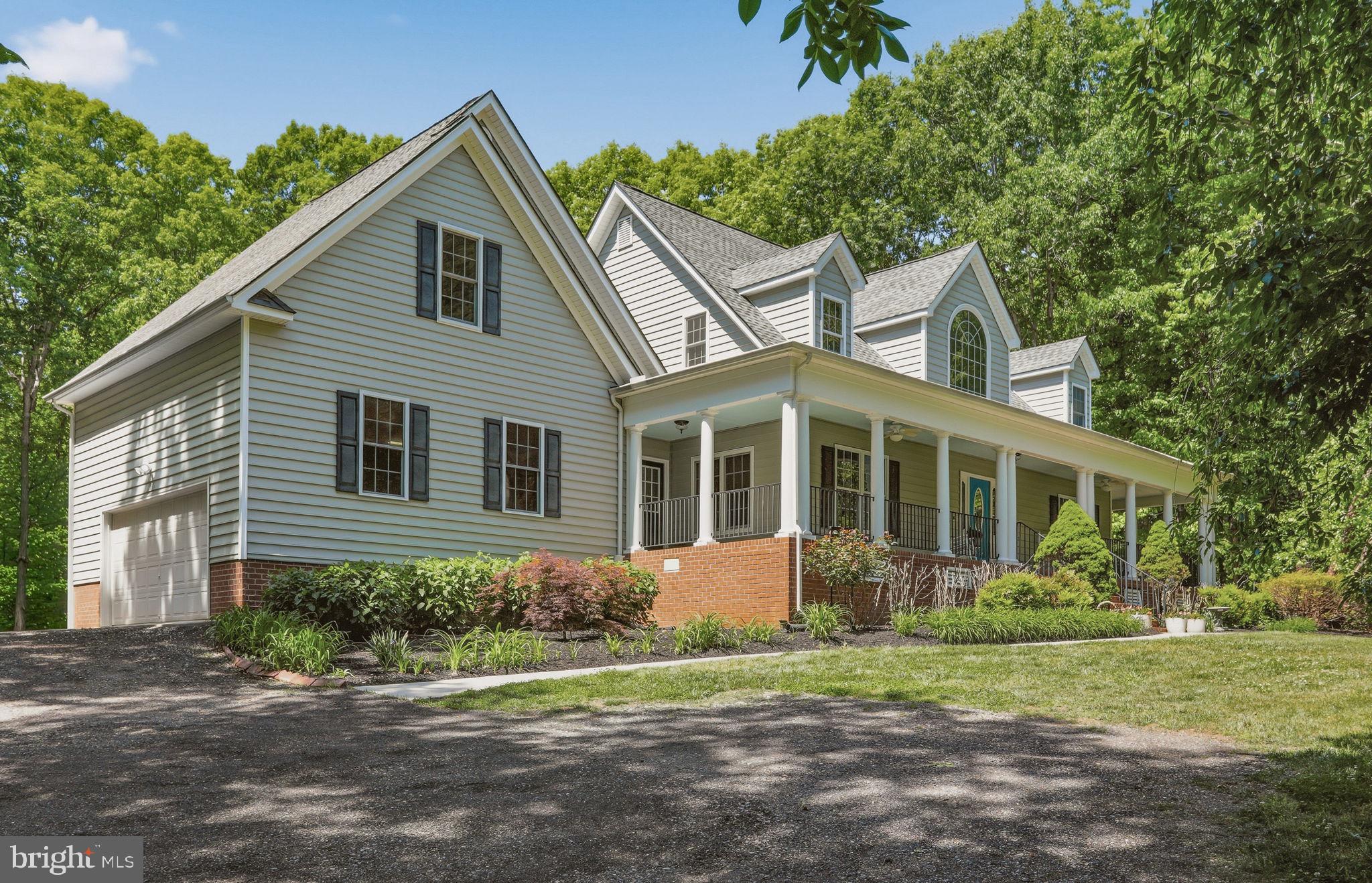 2633 Genito Road Powhatan, VA 23139 - Photo 3 of 61