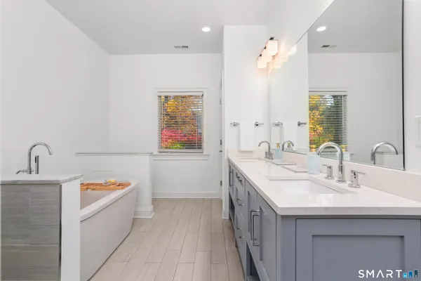$2,699,000 | 1 Angora Road, Westport, CT 06880
