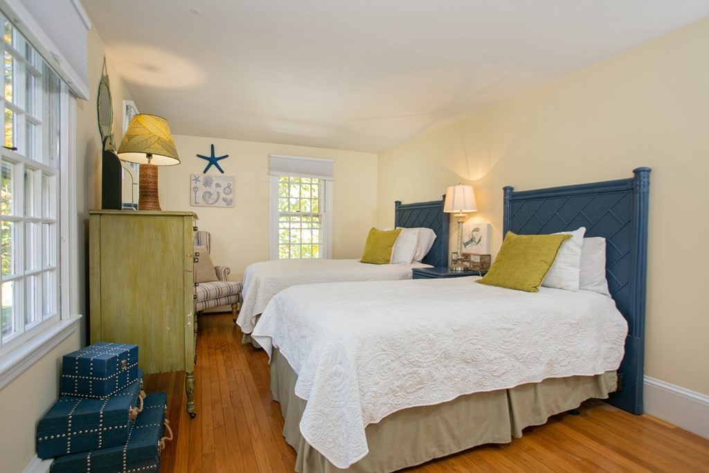 16 Marion Road Mattapoisett, MA 02739 - Photo 20 of 39 Gallery Image 20