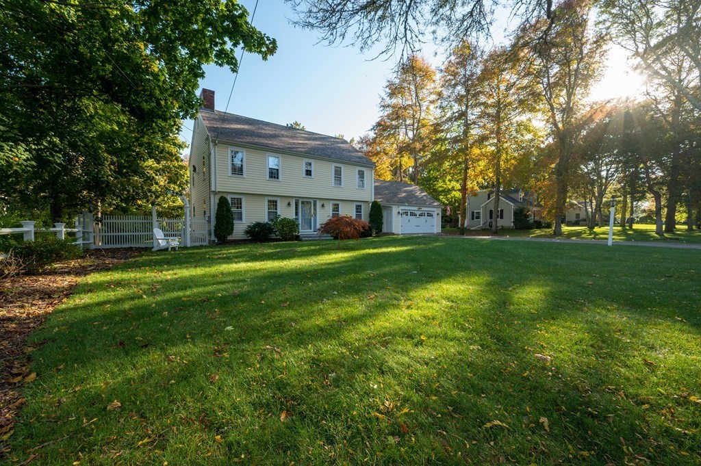 16 Marion Road Mattapoisett, MA 02739 - Photo 2 of 39 Gallery Image 2