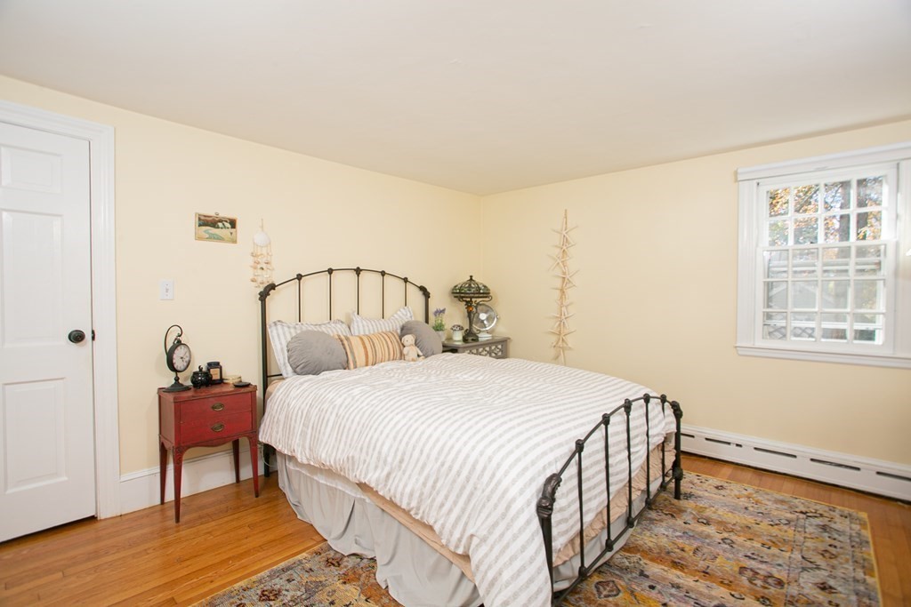 16 Marion Road Mattapoisett, MA 02739 - Photo 24 of 39 Gallery Image 24
