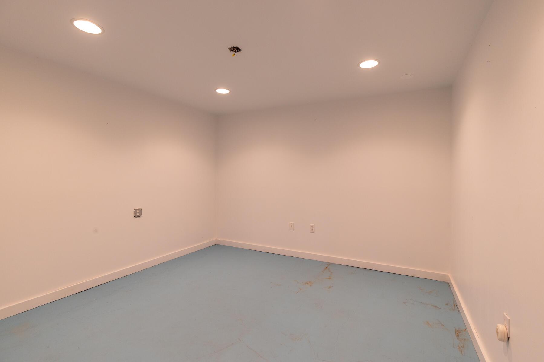 188 Emerys Bridge Road South Berwick, ME 03908 - Photo 27 of 41 Seacoast-RE-Photos-24