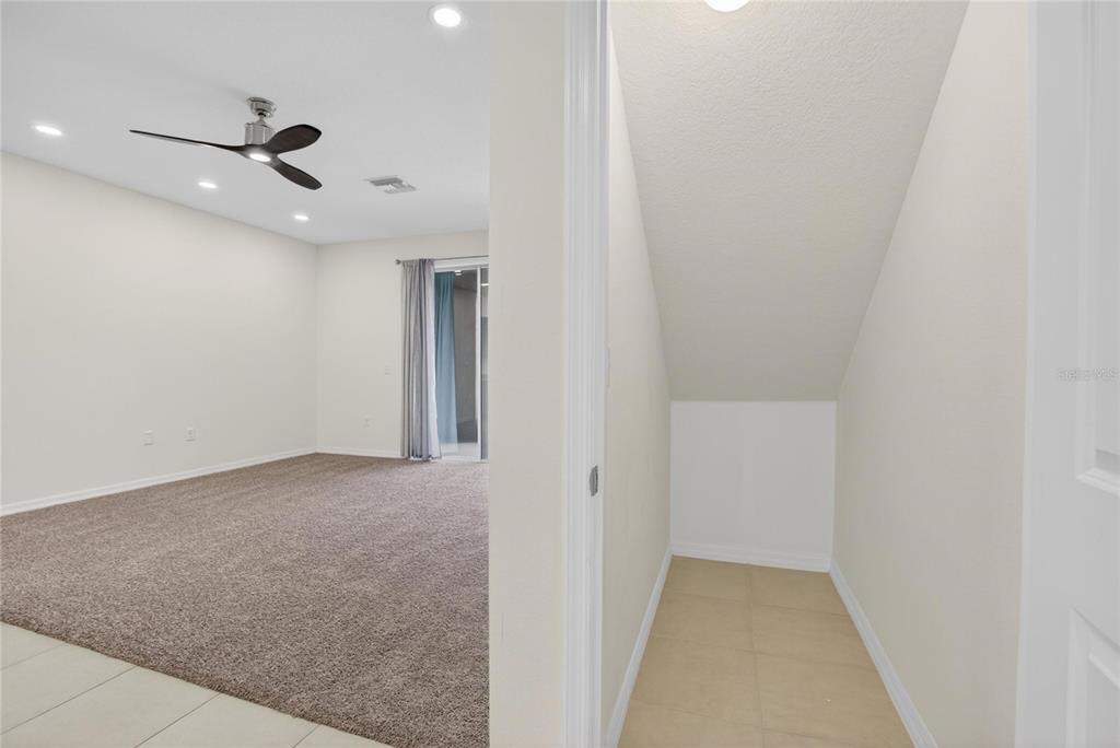 8850 Indigo Trail Loop Riverview, FL 33578 - Photo 11 of 72