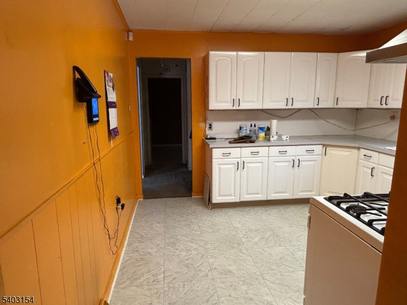 14 Mountain View Trail Wharton, NJ 07885 - Photo 11 of 14 a kitchen with stainless steel appliances granite countertop a stove and a refrigerator
