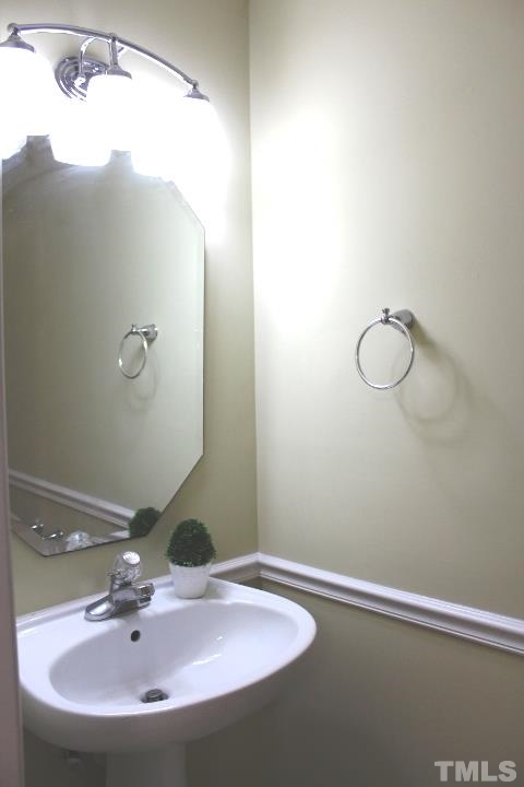 2804 Crestscene Trail Raleigh, NC 27603 - Photo 8 of 17 Gallery Image 8