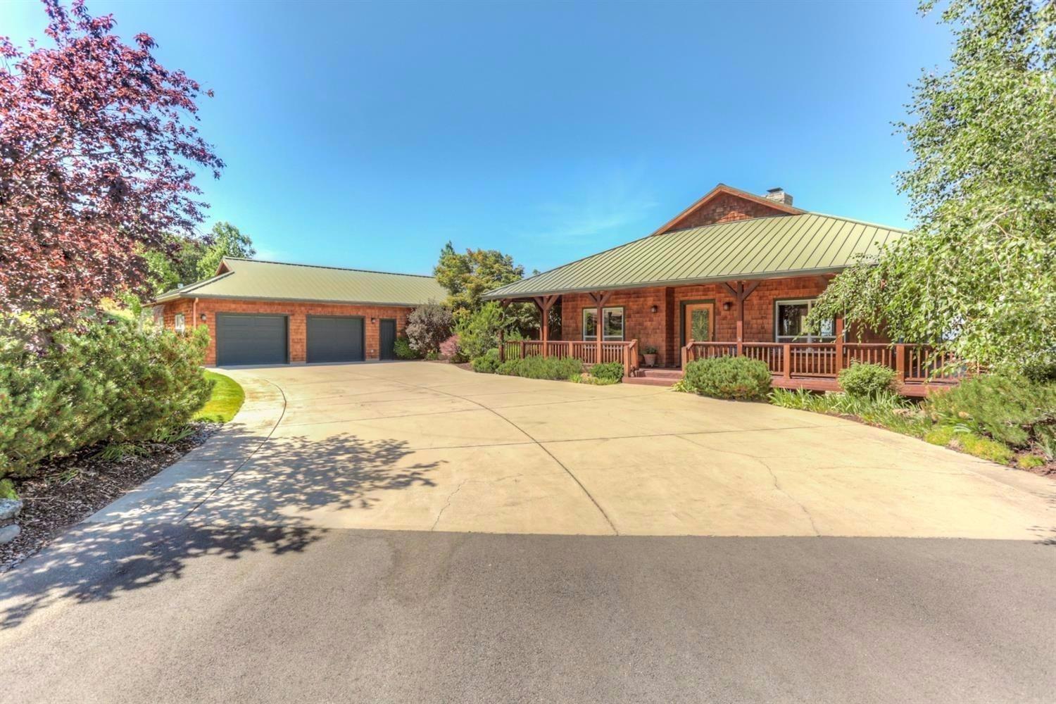 4872 Pioneer Road Medford, OR 97501 - Photo 3 of 35 Additional Photo