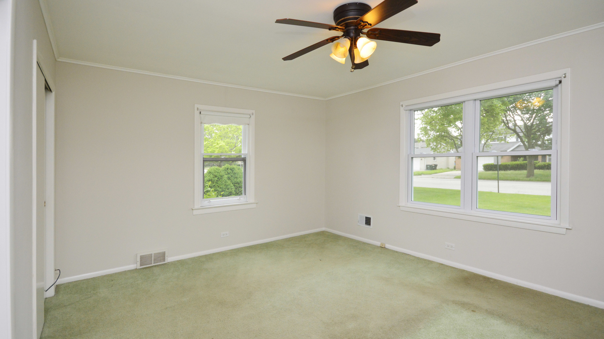 1886 Manor Lane Park Ridge, IL 60068 - Photo 14 of 30