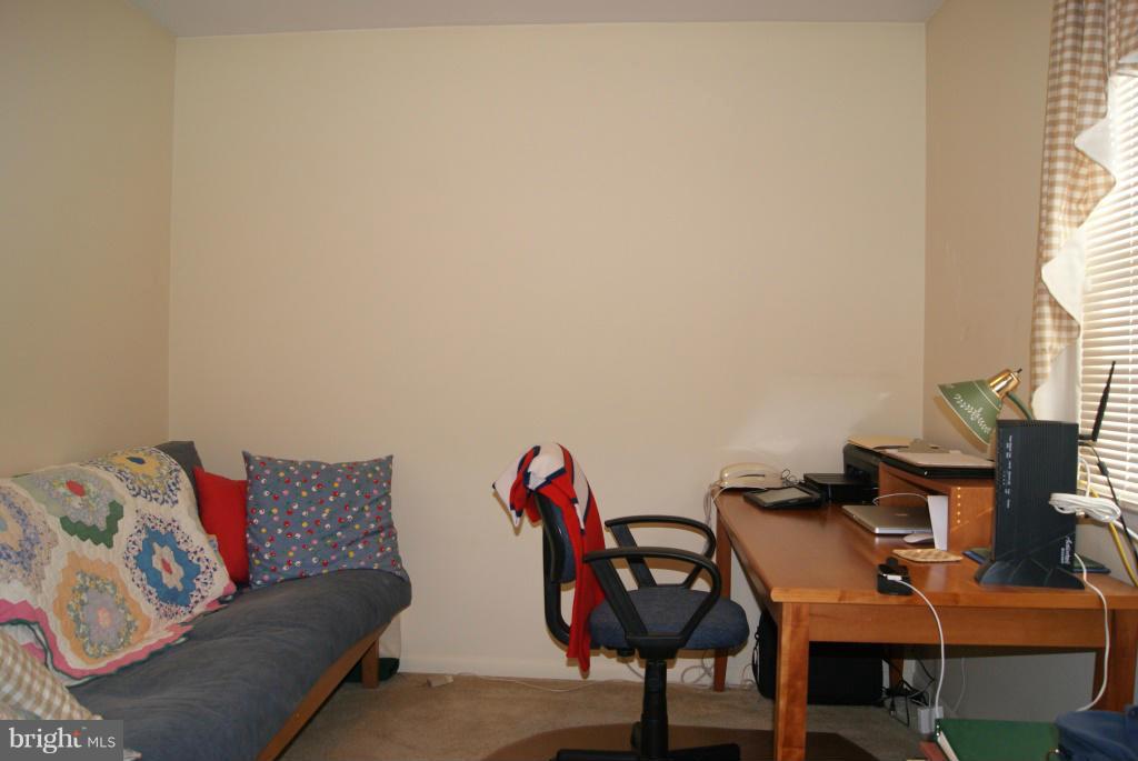 1094 Colony Ridge Road Odenton, MD 21113 - Photo 14 of 23 Bedroom