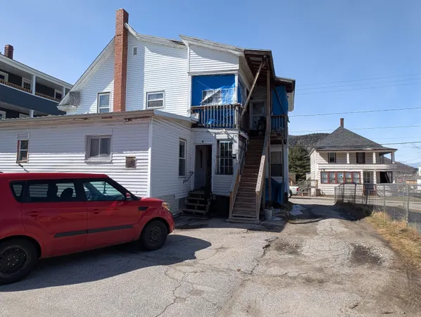 $124,900 | 520 Champlain Street, Berlin, NH 03570