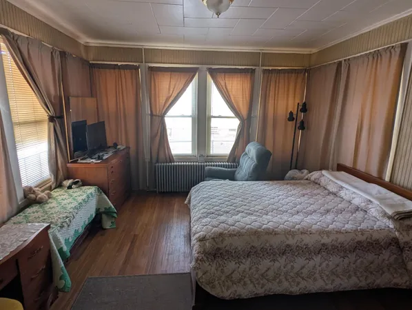 $124,900 | 520 Champlain Street, Berlin, NH 03570