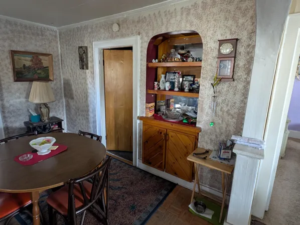 $124,900 | 520 Champlain Street, Berlin, NH 03570