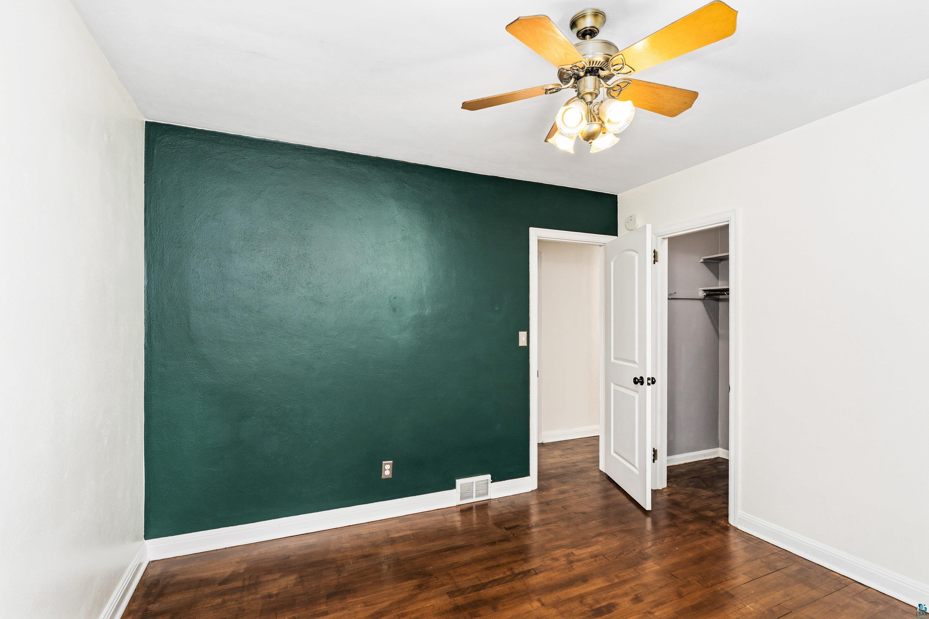 4215 London Road Duluth, MN 55804 - Photo 20 of 36