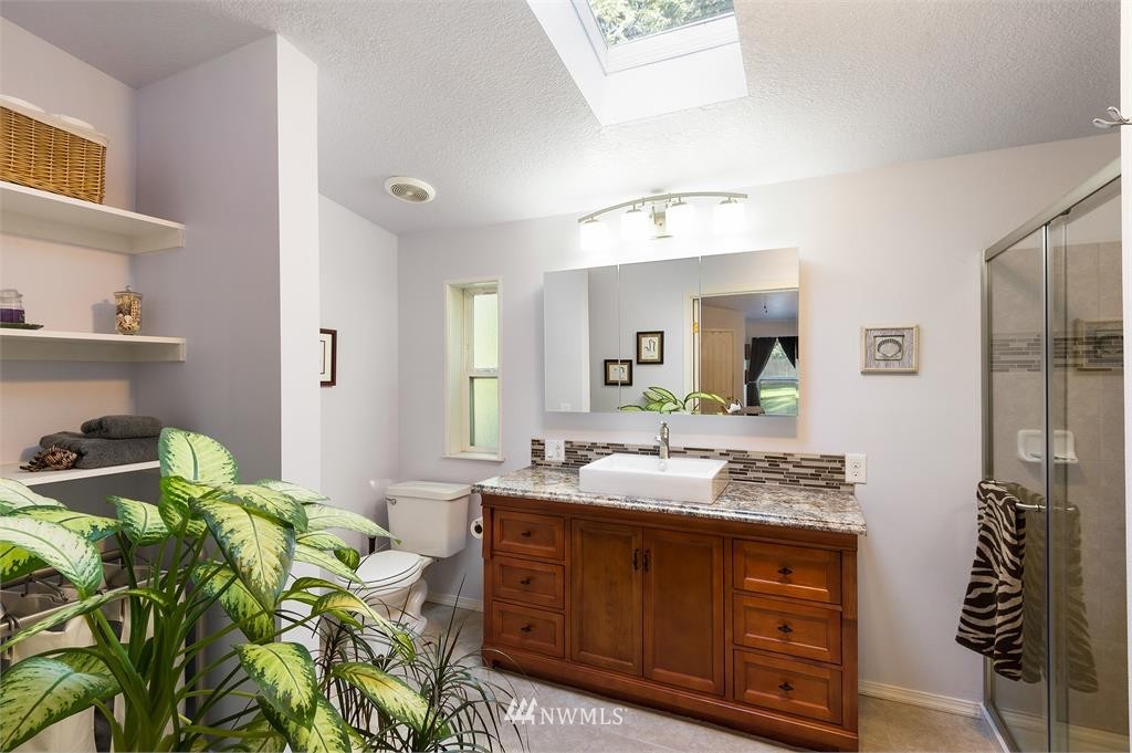 4753 Arvick Road Southeast Port Orchard, WA 98366 - Photo 14 of 24 Gallery Image 14